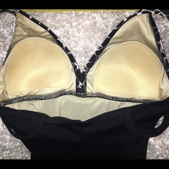 It Figures! Tummy Thinner One piece Swimsuit - Picture 5 of 6